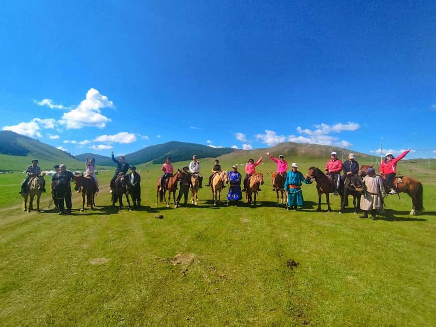 4 Day Central Mongolia - The people make the road time easier