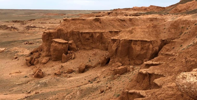 Bus tour to visit Gobi 4 day - Meals and accommodation: simple, useful, and local