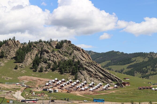 Full Day Chinggis Khaan Statue & Terelj NP Tour +Horseride, Eagle - Leaving Ulaanbaatar for the Chinggis Khaan statue