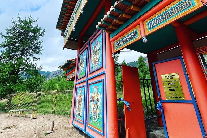 Full Day Private Tour in Terelj National Park with Horse Riding - Lunch inside a nomadic family’s ger