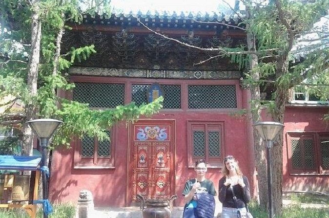 Full-Day Tour of Ulaanbaatar With Museum and Black-market - Guide Quality Makes the Biggest Difference