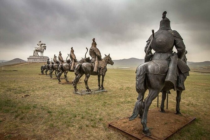 Genghis Khan Statue Day Tour+National Park+Camel Ride+Eagle - Time, traffic, vehicles, and group size