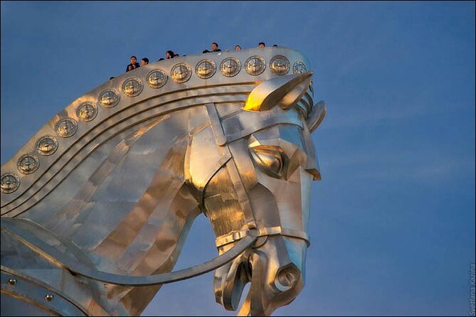 Genghis Khan Statue Tour: 3-Hour Ticket Included - Reaching the Chinggis Khaan Statue Complex