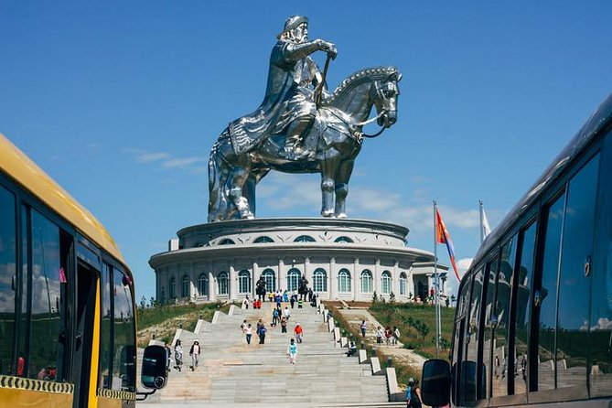 Genghis Khan Tour – Mongolia’s #1 Daily Escape - The drive in an air-conditioned HiAce