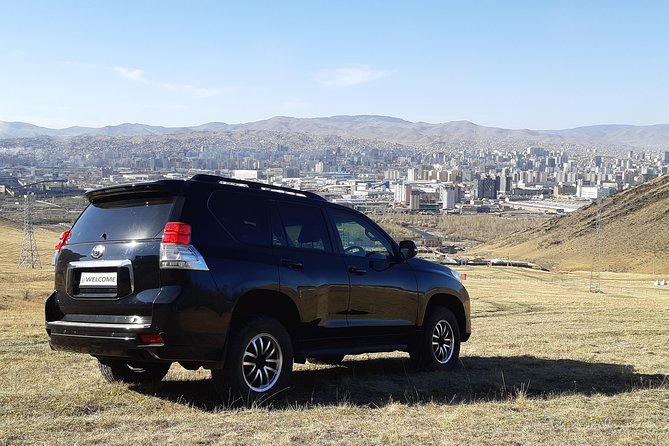 Private Jeep City tour with English Speaking Driver - See the Bogd Khaan Palace Museum