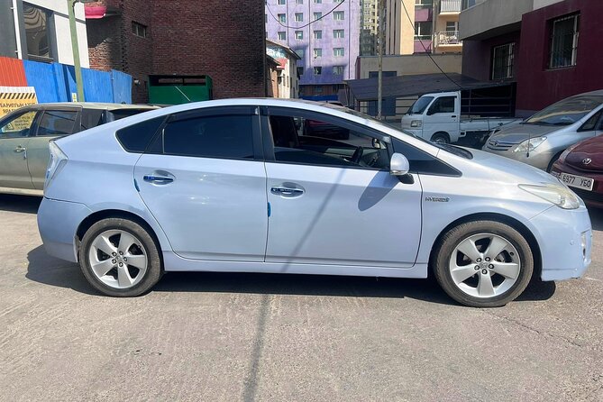 Private Transfer from Chinggis Khaan Airport to Ulaanbaatar - Finding your driver after baggage claim
