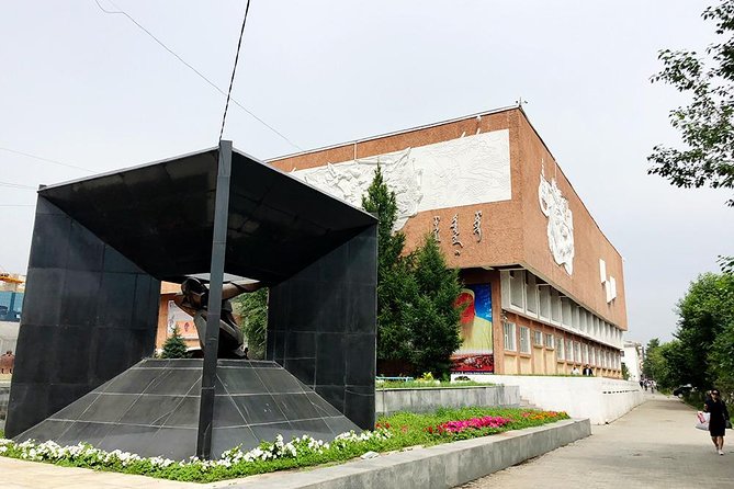 Private - Ulaanbaatar City Tour - Chinggis Square and the center of the capital